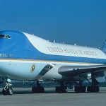 El Air Force One deberá ser escoltado por cazas estadounidense ante la falencia argentina de aviones