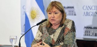 La canciller Susana Malcorra y el embajador de los Estados Unidos, Noah Mamet, firmaron hoy acuerdos bilaterales