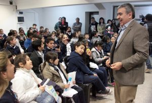 Chicos de Escuela Patricias Argentinas visitan al Intendente