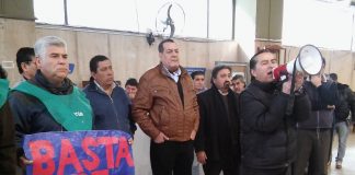 Reclamo pacífico de la CGT Tucumán en el Subsidio de Salud