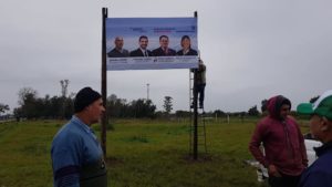 Cartel-sano-del-candidato-a-legislador-Richard-Zurita